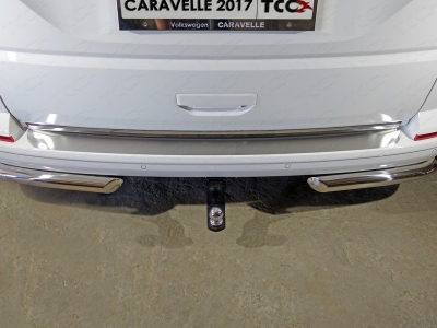 Накладка на задний бампер шлифованный лист ТСС для Volkswagen Caravelle T6 2015-2021